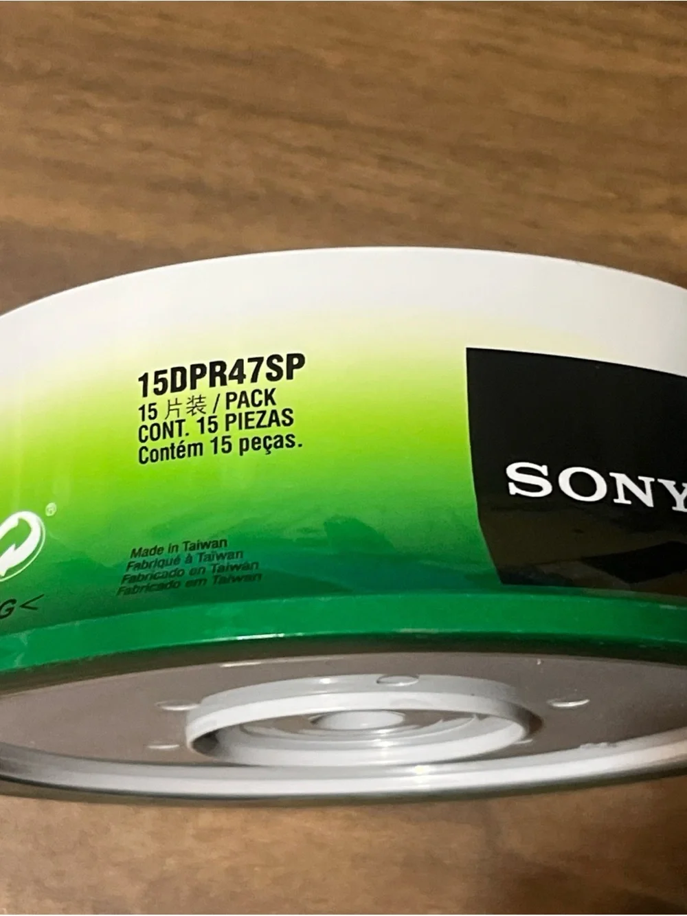 NEW IN PACKAGING Sony DVD+R 4.7GB Recordable Disc - 15 Pack